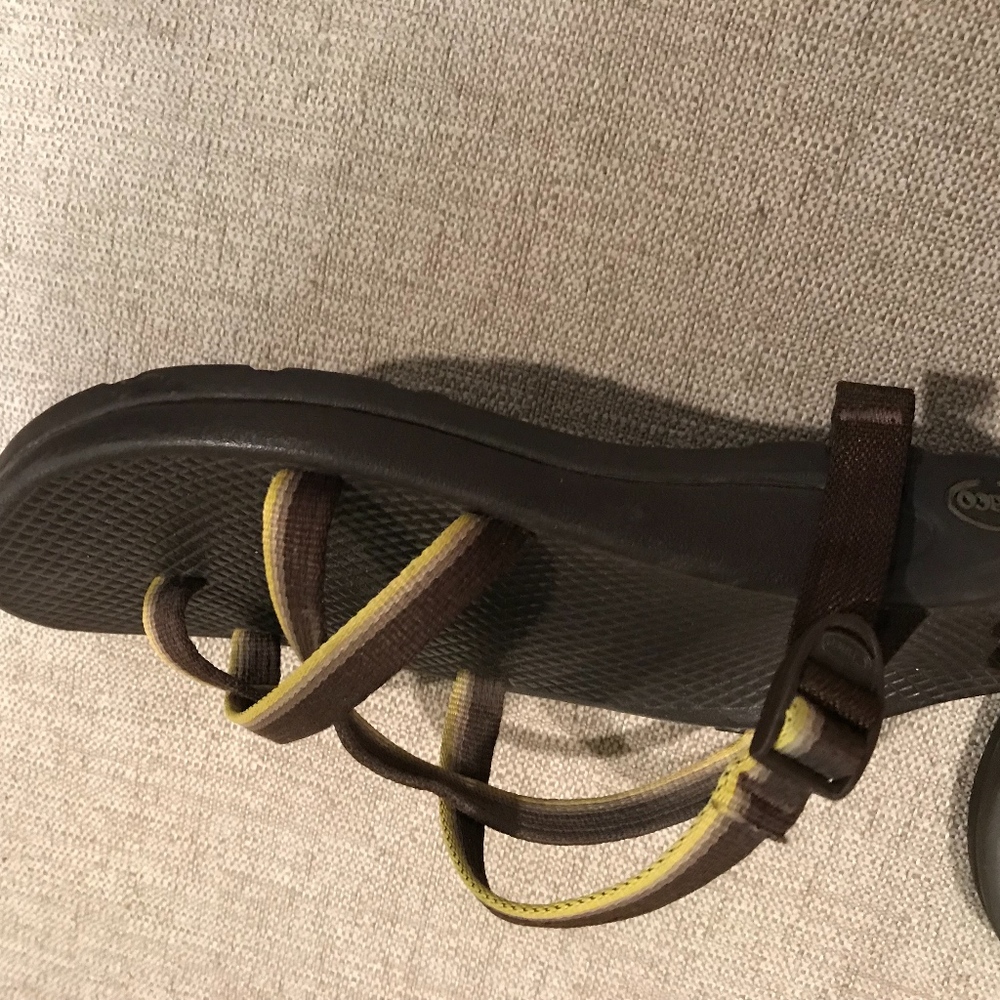 Chacos - Picture 3 of 3